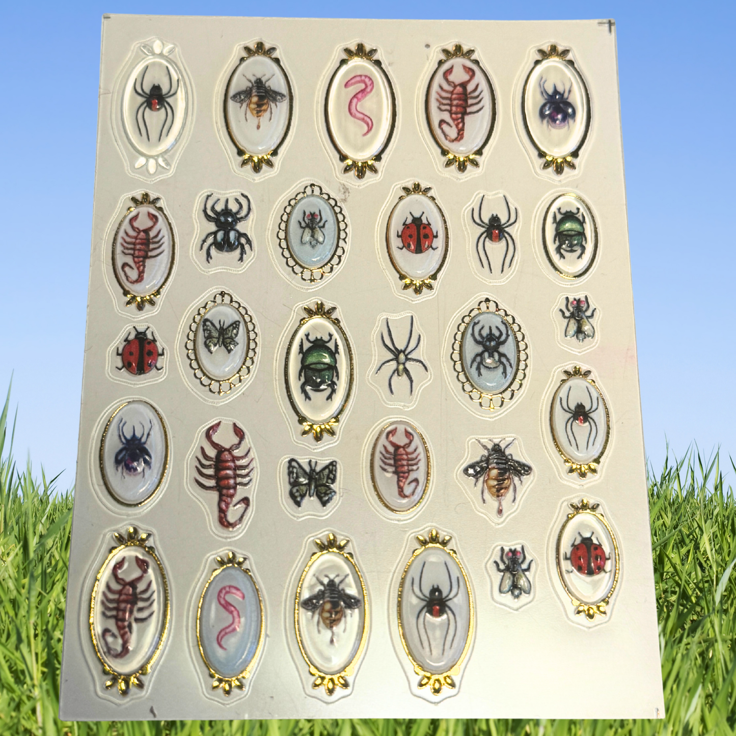 A Bug's Life - Cosplay, Press On Nails Set, Nerdy Press On Nails, Alternative Nails, Bug Nails, Halloween Design Nails, Custom Press On Nails UK